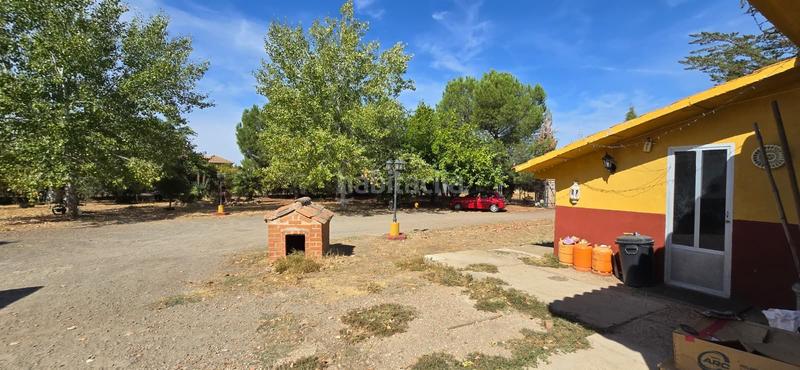 Foto 2229807b-169b-4415-a638-8a2dd9215cbc. Masia amb piscina a Argamasilla de Calatrava