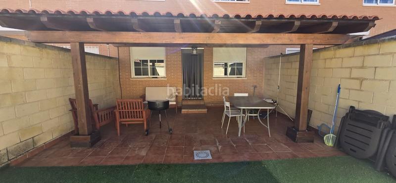 Foto f2f81e70-c25c-4357-80c2-06e2ce8dd8f7. Maison jumelée avec chauffage dans PAU 2-600 Puertollano