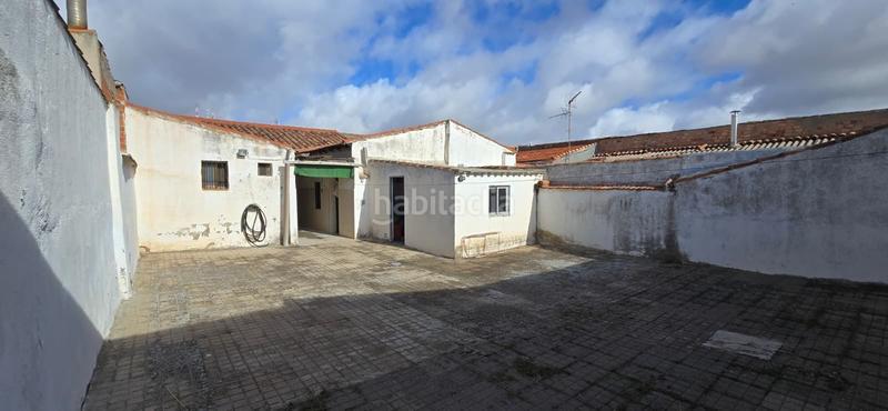 Foto c66f51f4-4491-477f-a0f7-7e415a724441. House in Carretera de Córdoba - Libertad Puertollano