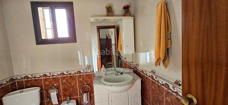 Foto d5afc409-db7c-47aa-983a-704f41e69dc9. House in Carretera de Córdoba - Libertad Puertollano