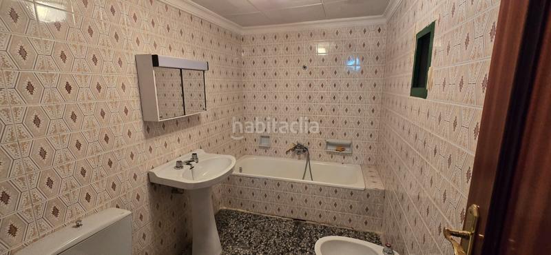 Foto 8a1ba838-1eb0-4002-afdd-2a183ac681eb. House in Centro Puertollano