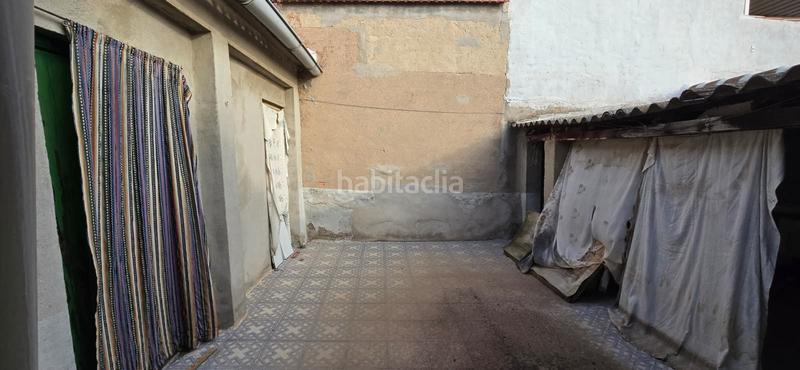 Foto c647620b-b365-483b-b971-a3b50590768d. House in Centro Puertollano