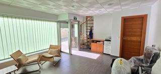 Local commercial à Centro. Local comercial reformado en puertollano  listo para entrar