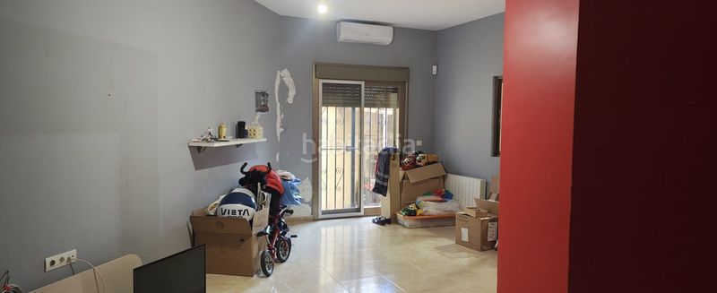 Foto 1890e62d-bf8a-42d8-9d31-e6f757781767. Semi detached house with heating in Argamasilla de Calatrava