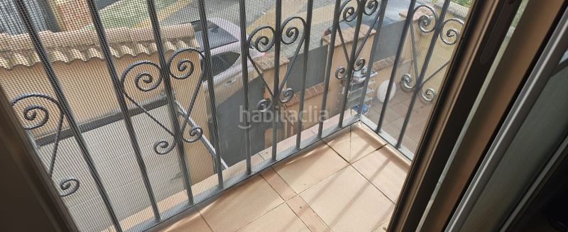 Foto a3d78376-1b4c-43fd-93e2-d672611c87e9. Semi detached house with heating in Argamasilla de Calatrava