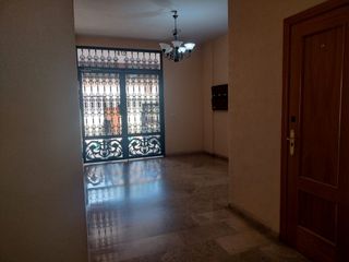 Affitto Appartamento in Argamasilla de Calatrava. Alquiler con opcion a compr con garaje en argamasilla de calatra