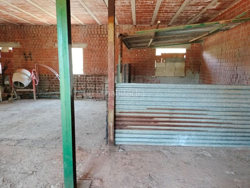 Foto 9c3f0161-665b-40f5-a1c4-950811503334. Casa amb piscina a PAU 2-600 Puertollano