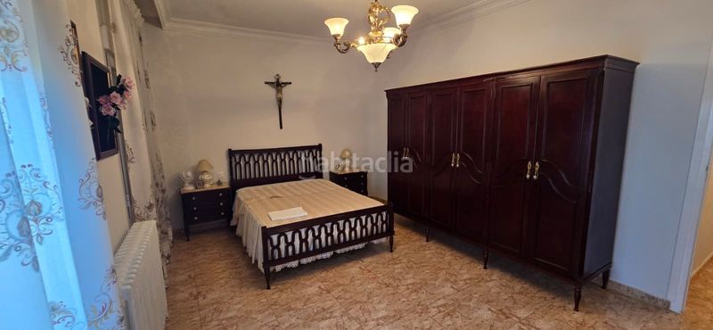 Foto 567b2906-b169-4126-87a1-41d233b9bcb1. Casa a Centro Puertollano
