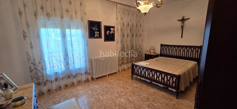 Foto 7d66e76f-c13d-4fc3-958c-e70cb89d3240. Casa a Centro Puertollano