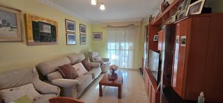 Casa adossada a Argamasilla de Calatrava. Se vende adosado en argamasilla de calatrava