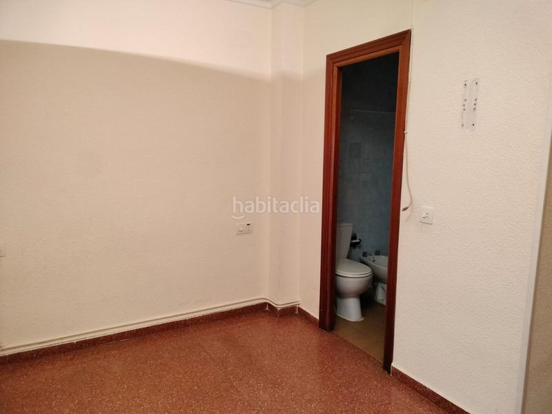 Foto 8ce9fd52-18d5-472d-b3ff-4afed30e0ab5. Edificio hostal en el Centro en Centro Puertollano