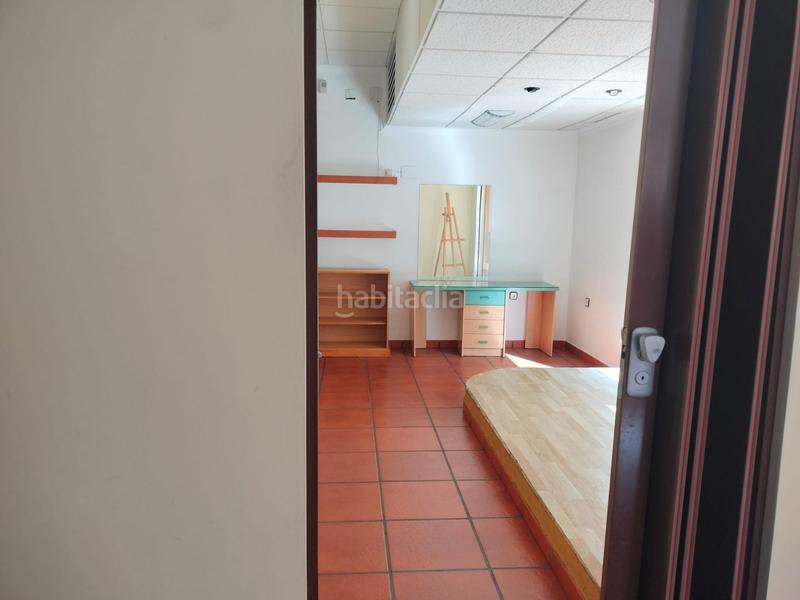 Foto c8829bc5-ad4f-4677-aa1b-197e4d4949ea. Alquiler local comercial  en venta y alquiler en Puertollano