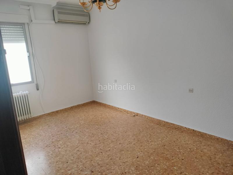 Foto 8d4514c3-3c00-4763-908c-7965911d42a8. Appartamento con riscaldamento in Centro Puertollano