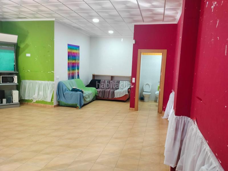 Foto df5b7fc0-2fe4-4e2e-a88f-6b9ab216c2cd. Rent business premise in Centro Puertollano
