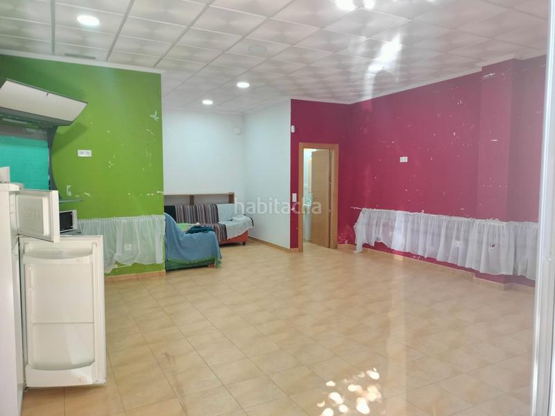 Foto fc1fb370-a9d6-4a87-82b3-c234aaadad71. Rent business premise in Centro Puertollano