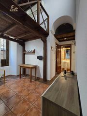 Lloguer Estudi  Calle de carlos rubio. Estudio con dos dormitorios en pleno casco antiguo, junto a la p