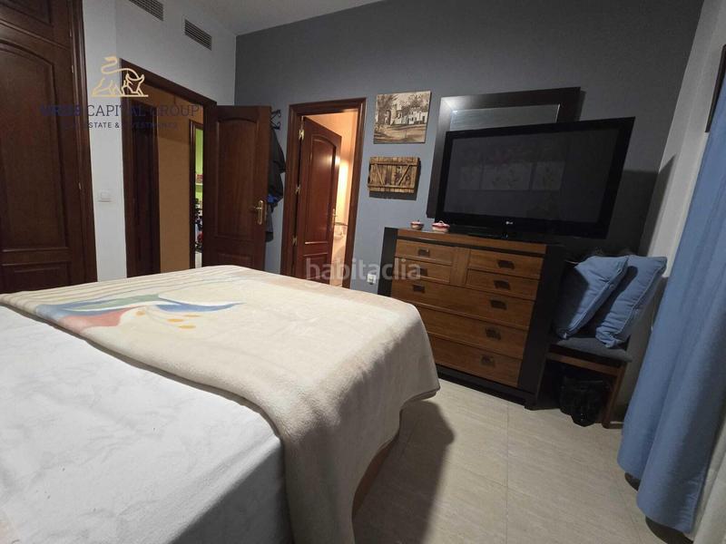 Foto 953229e0-ac37-4254-806c-3e6e1eb5e204. Chalet exclusiva casa independiente con jardín, piscina y huerto en la carlota, córdoba en Carlota (La)