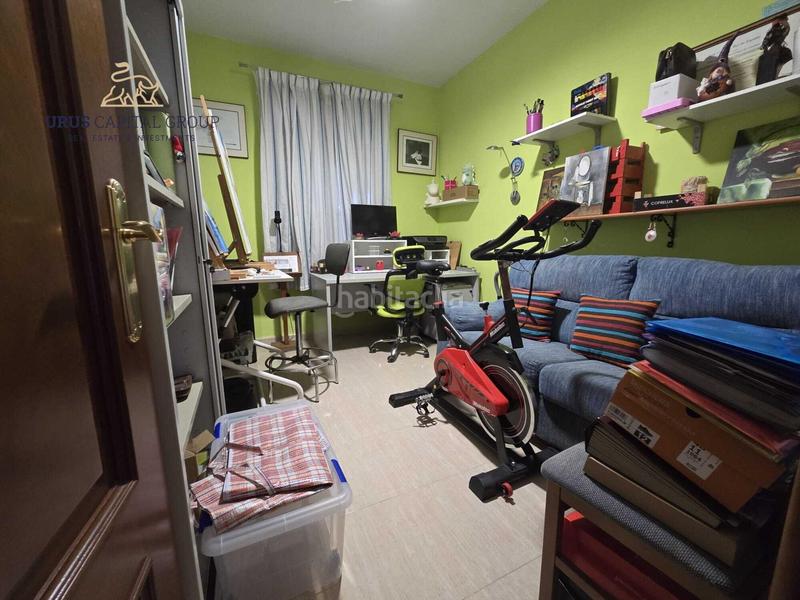 Foto f4faea26-5897-42e0-90d9-3c76a4463b92. Chalet exclusiva casa independiente con jardín, piscina y huerto en la carlota, córdoba en Carlota (La)