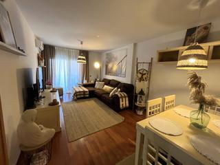 Appartement à Santa Coloma de Cervelló. Piso muy acogedor, ideal para familias
