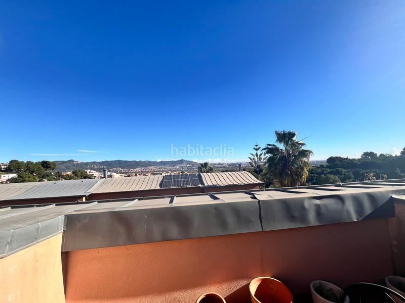 Foto 911244f2-5004-4a94-ad00-49aa89f9706b. Affitto casa a schiera con camino riscaldamento parcheggio piscina in Santa Coloma de Cervelló