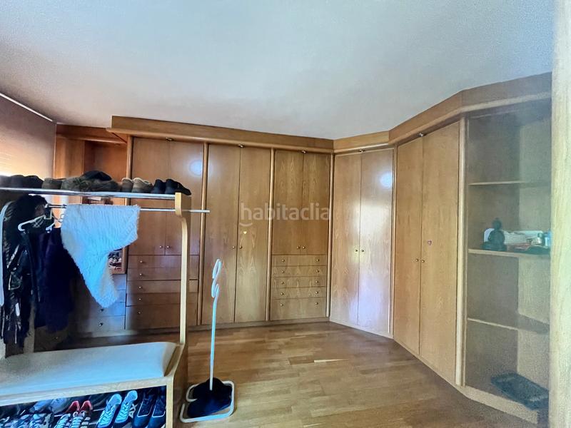 Foto cd16a2d7-eb87-4ddb-a73b-949b616d36b3. Affitto casa a schiera con camino riscaldamento parcheggio piscina in Santa Coloma de Cervelló