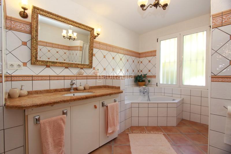 Foto 1d0f8355-f0ff-4213-b242-8a248e8e0af2. Chalet con riscaldamento parcheggio piscina in Carrió - La Merced - Los Pinos Calp