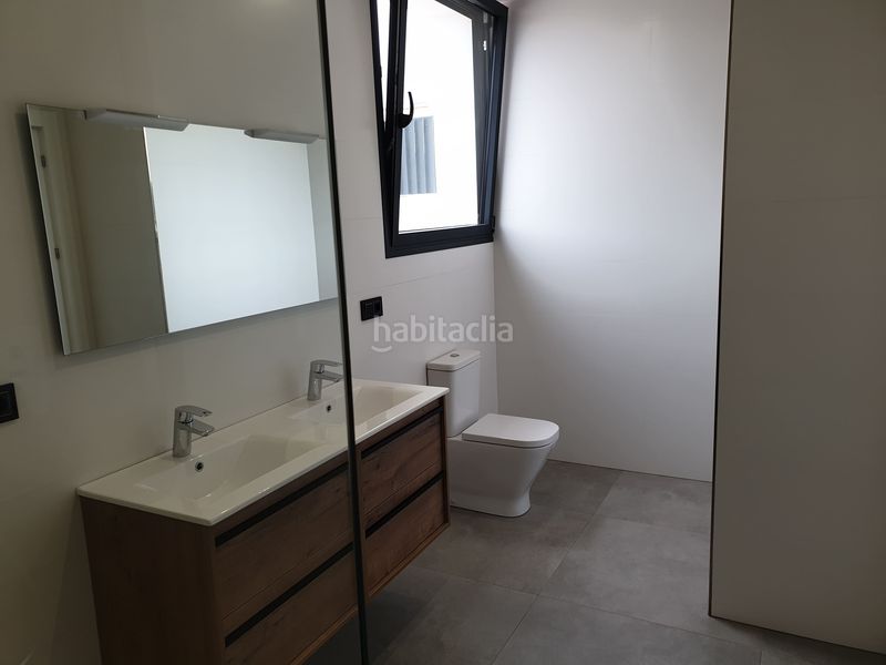 Foto 838fb8f1-5db0-4e21-8da2-2576d1a334e7. Chalet avec chauffage parking piscine dans Pueblo Calp