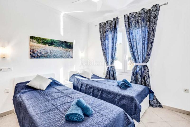 Foto 2ac9bc93-b1b9-417a-9d9d-621bb0904671. Chalet mit heizung parking pool in Carrió - La Merced - Los Pinos Calp