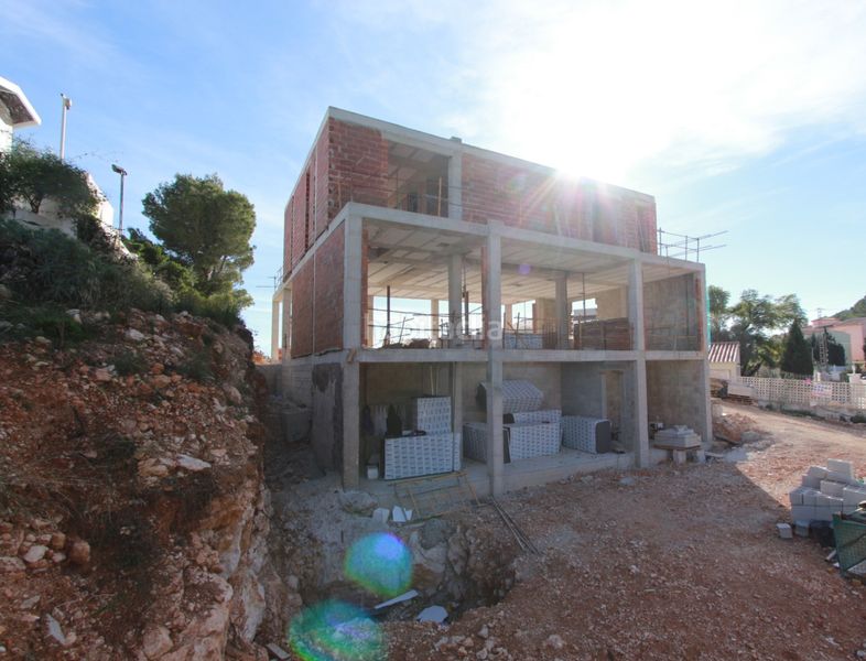 Foto 1f84a0c0-c5a0-4881-8279-e83631e15563. Chalet en Oltamar - Cucarres Calp