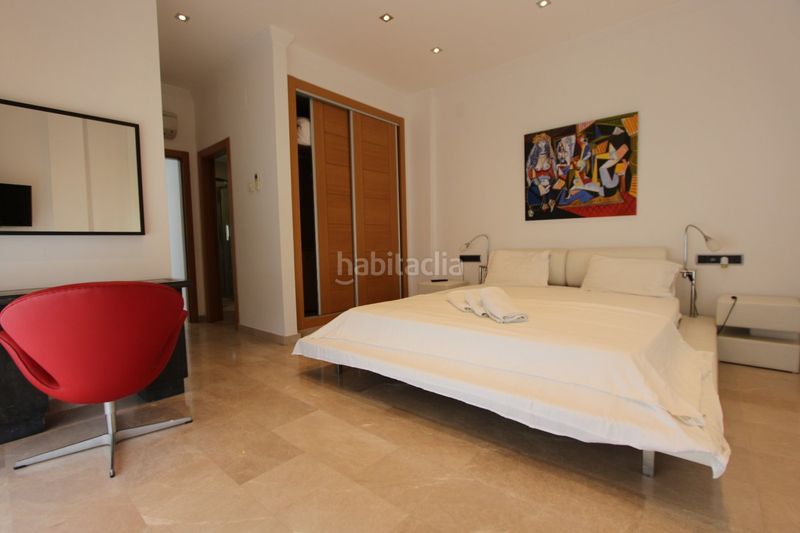 Foto 059fbe79-f765-4f2e-b6b1-90d6e352de2d. Chalet en La Fustera Benissa