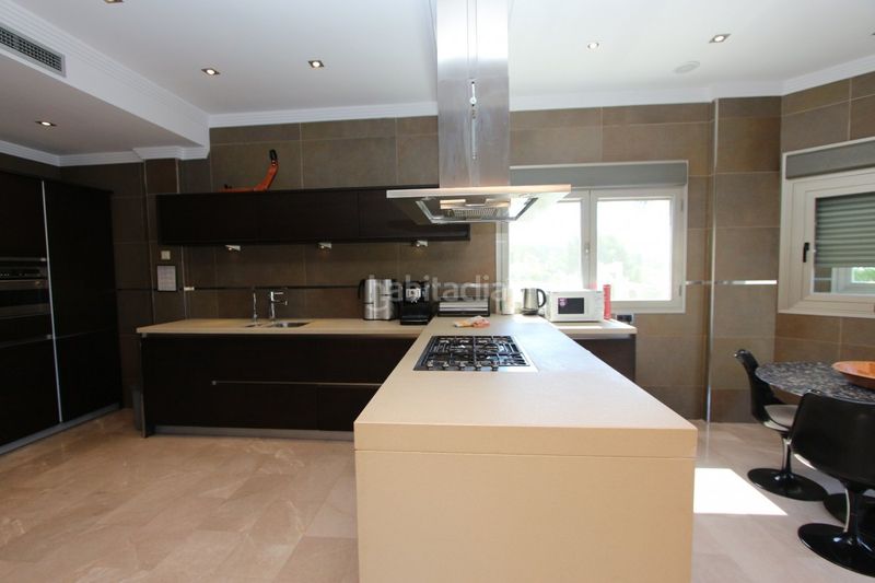 Foto 2792cd17-e9f8-4fcb-8037-a8e6a910145f. Chalet en La Fustera Benissa