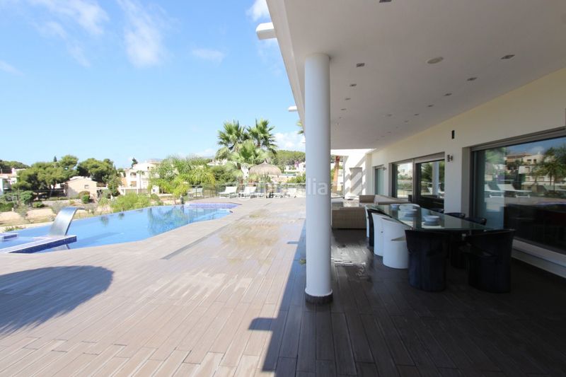 Foto 83f96881-04e9-425a-a980-1f2de715b845. Chalet en La Fustera Benissa