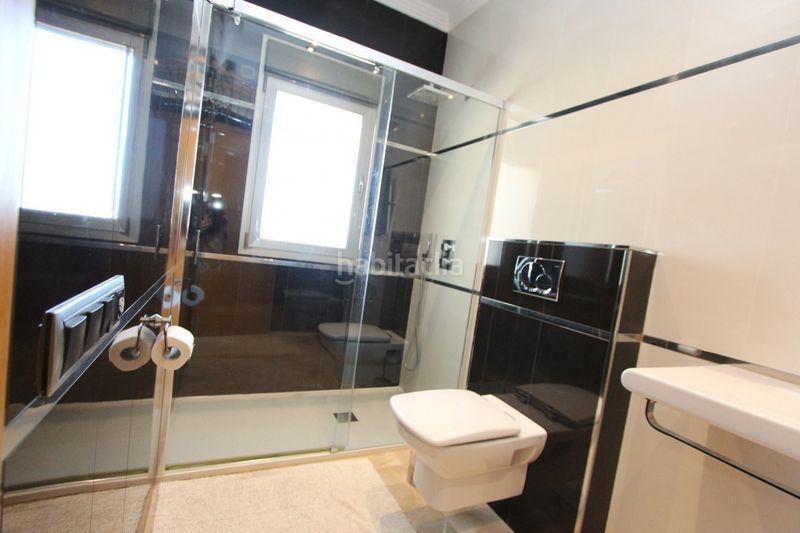 Foto ccfb8274-2839-41c7-95d2-b739ec2c85cc. Chalet en La Fustera Benissa