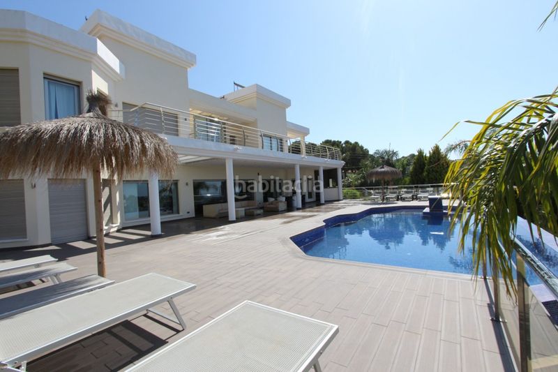 Foto f38f727e-6c2c-49ea-b4f5-2f2e645ec681. Chalet en La Fustera Benissa