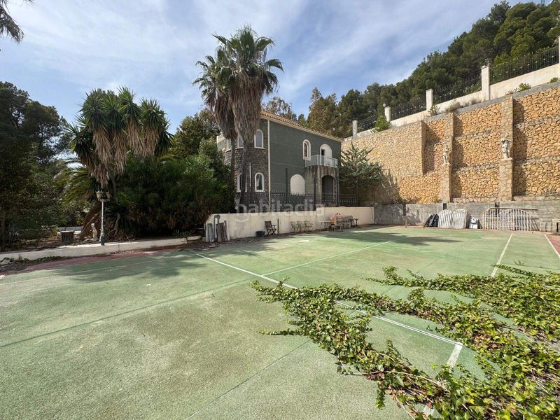 Foto ade99793-d5a5-419b-ae1c-460c2a6e7426. Xalet amb aparcament piscina a Altea hills Altea