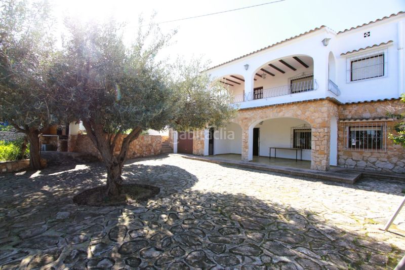 Foto 5c6c1169-9462-48c1-a2da-de1b3d79c535. Xalet amb aparcament piscina a La Fustera Benissa