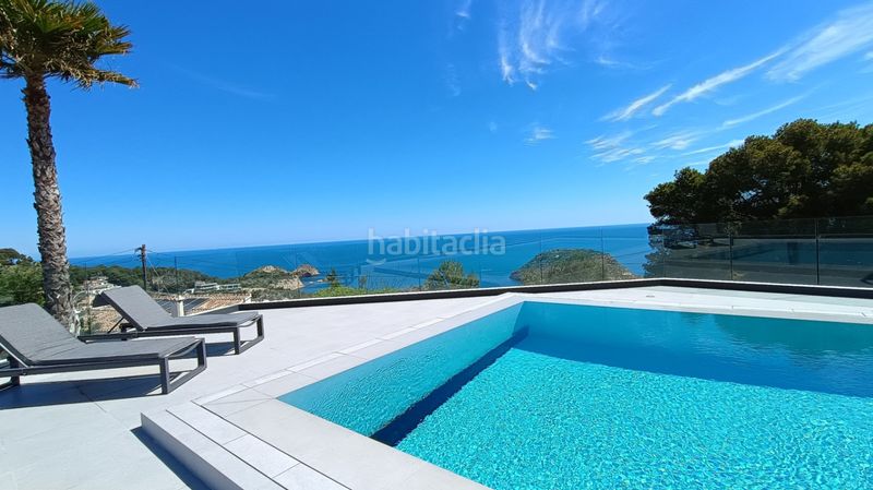 Foto a0e2653e-21f0-4c4f-bf0c-e5e9579fd923. Xalet amb calefacció aparcament piscina a Centro Ciudad Xàbia