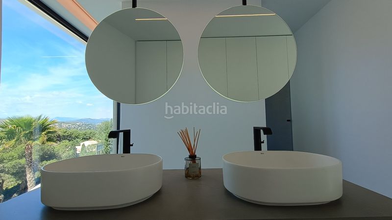 Foto a3858264-95f2-4e78-8e1f-6180a7e72e67. Xalet amb calefacció aparcament piscina a Centro Ciudad Xàbia