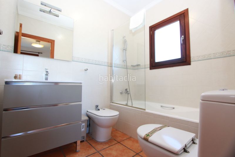 Foto 5922622c-f403-455e-8794-3852d9a7528f. Chalet en La Fustera Benissa