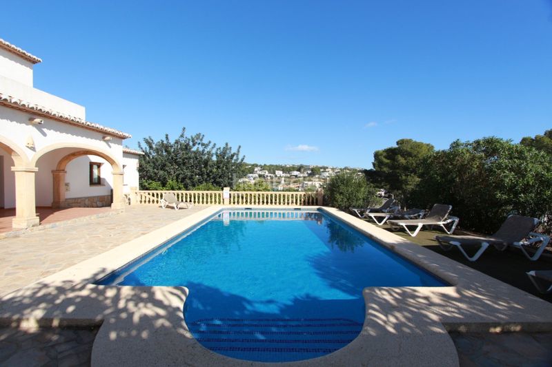 Foto 867bdd0b-ab70-4155-9162-d2584917e64b. Chalet en La Fustera Benissa