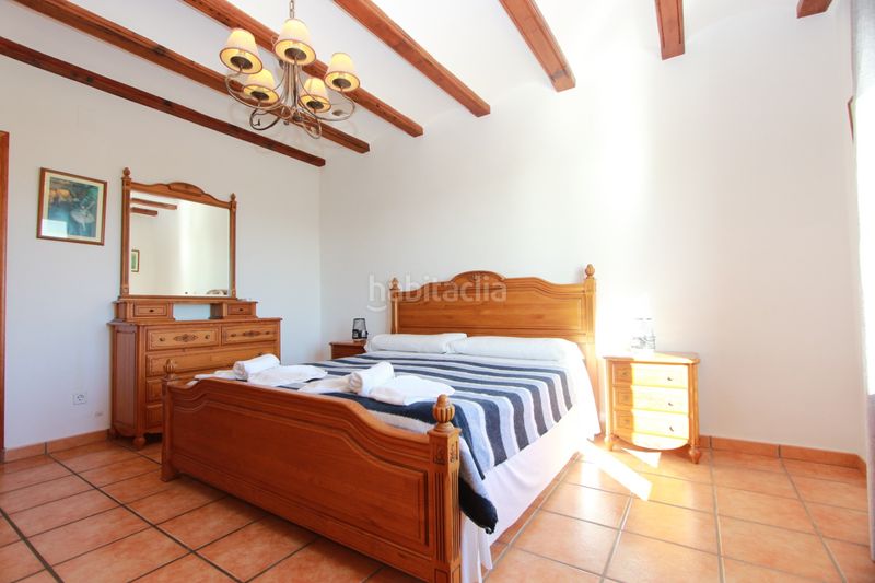 Foto a7000b92-c9a3-49b5-bee4-4e3a62bf0ef4. Chalet en La Fustera Benissa