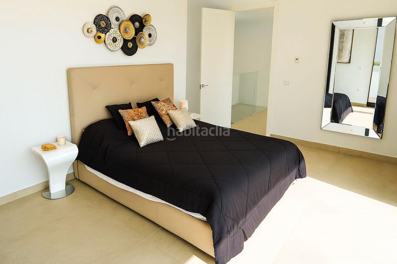 Foto 8f24e25b-3ce2-4868-a350-5fbaeda3dded. Chalet with heating parking pool in La Fustera Benissa