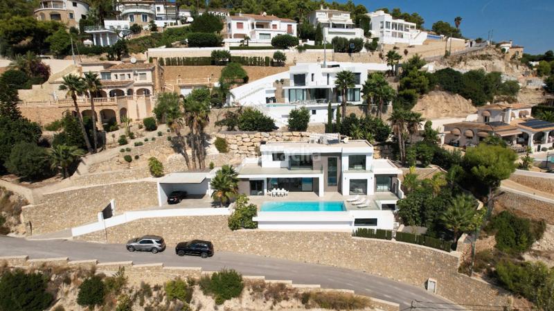 Foto 72648a25-91f7-4c2e-8af0-af15c3a37576. Chalet en La Fustera Benissa