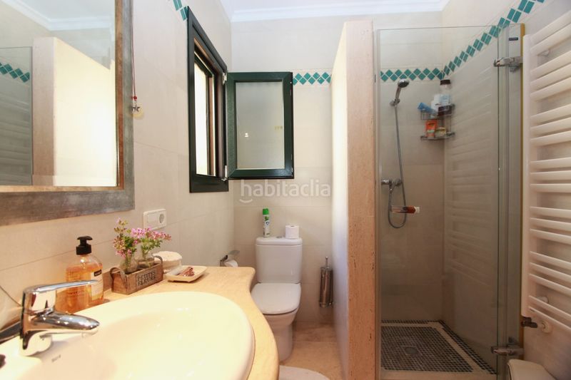 Foto b69033c0-24ff-49b6-a782-539e2ae57bb7. Xalet amb calefacció aparcament piscina a La Fustera Benissa