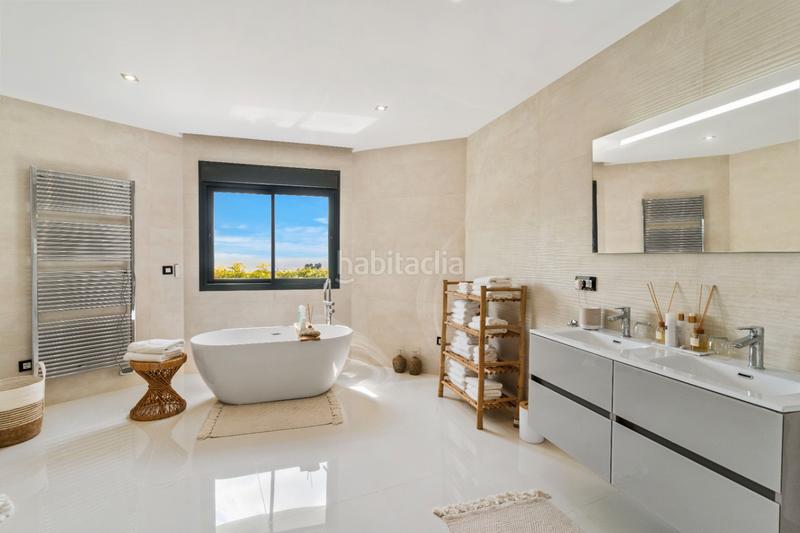 Foto 68d2edc7-8abb-4ea3-a654-2f8567c99e9d. Chalet con riscaldamento parcheggio piscina in La Fustera Benissa