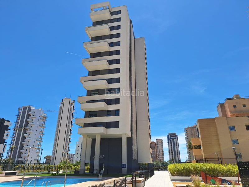 Foto c6c5fb0c-bf2d-435c-99cb-7dd561a8e654. Apartament amb aparcament piscina a Marisol Park - Ortembach - Los Almendros Calp