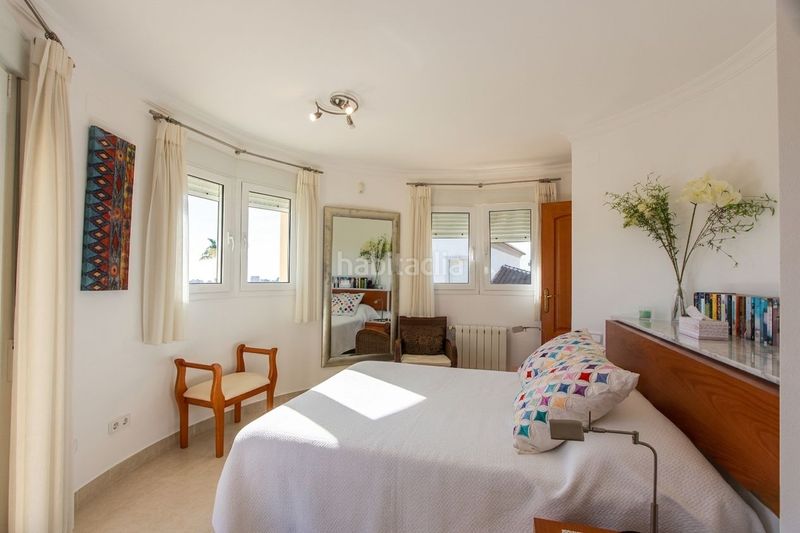 Foto 2ad8b6fc-3ef7-466d-81cd-566855d8d014. Chalet en Cometa Calp