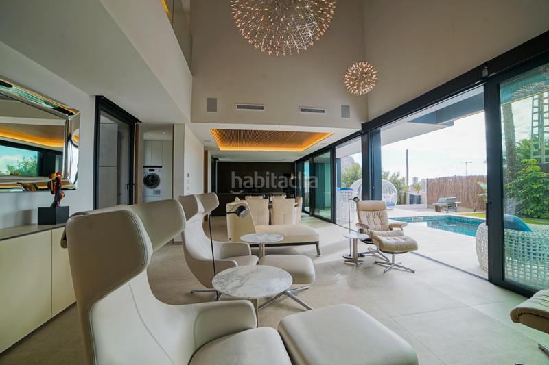 Foto 533d39c9-c9d4-4f3f-8168-78b7161678ec. Chalet con riscaldamento parcheggio piscina in Marisol Park - Ortembach - Los Almendros Calp