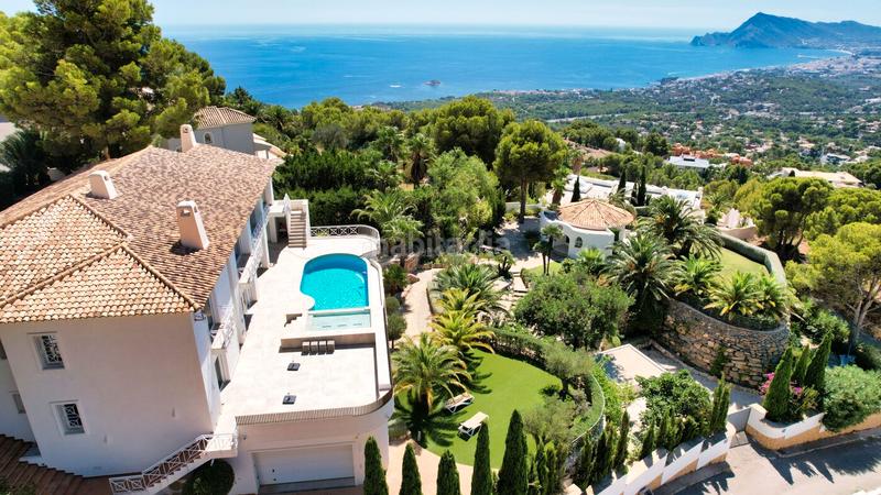 Foto 2ff31a20-6e8d-4eed-831d-38f0e6d8afb9. Chalet con riscaldamento parcheggio piscina in Altea la vella Altea