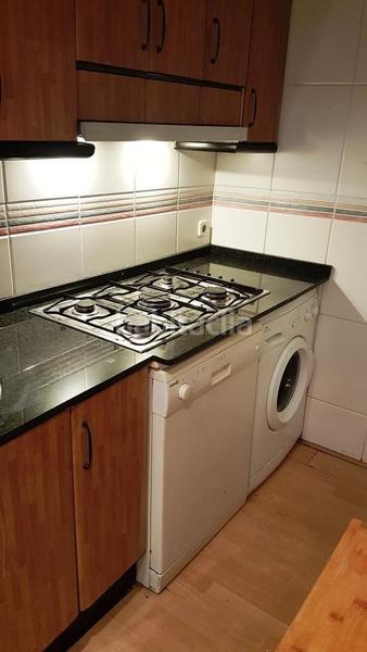 Foto 016d21bd-92e0-49e7-8b3d-a9fa96b663e5. Rez-de-chaussée avec chauffage dans Guinardó Barcelona